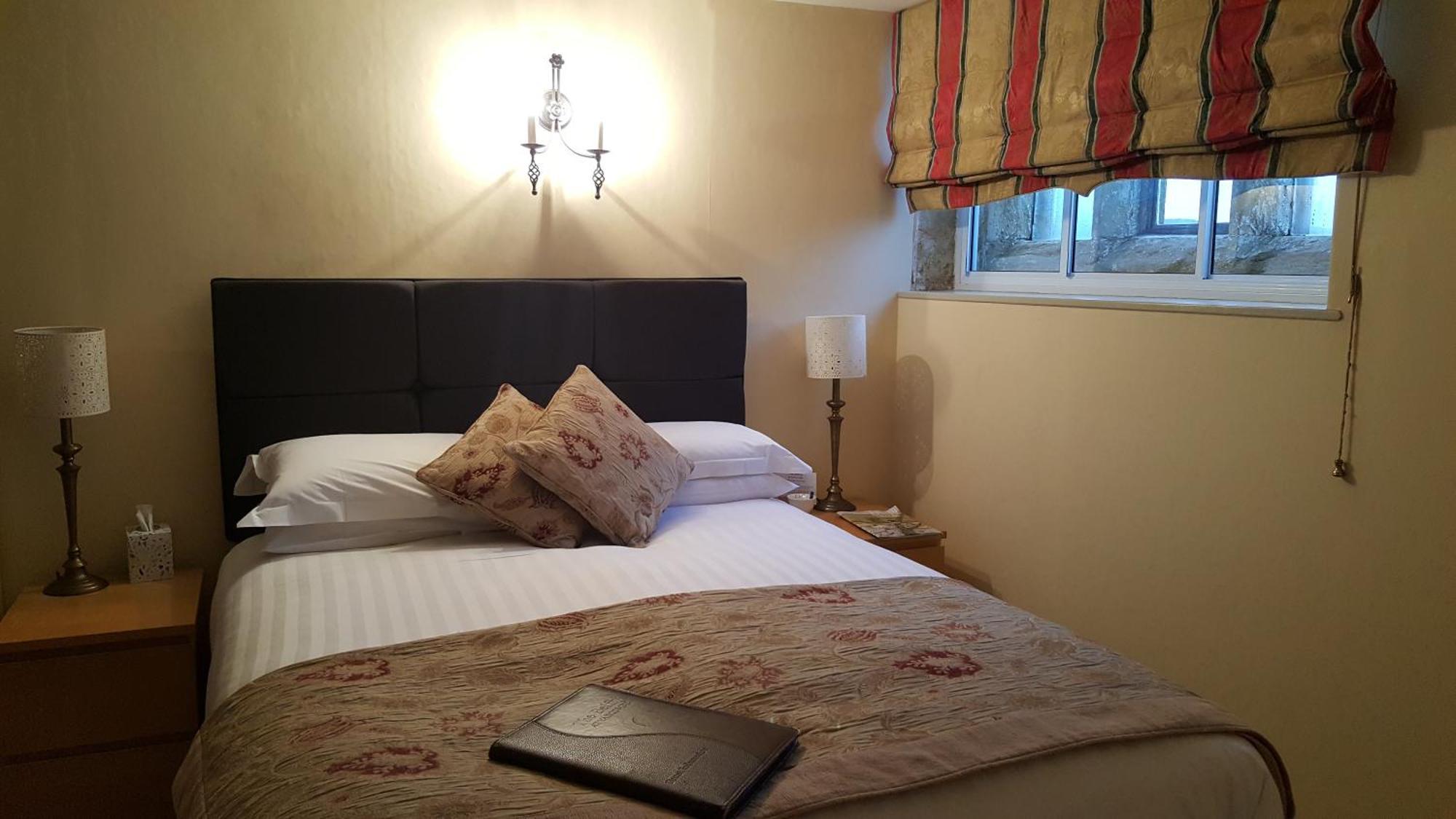 The Belfry At Yarcombe Bed & Breakfast エクステリア 写真